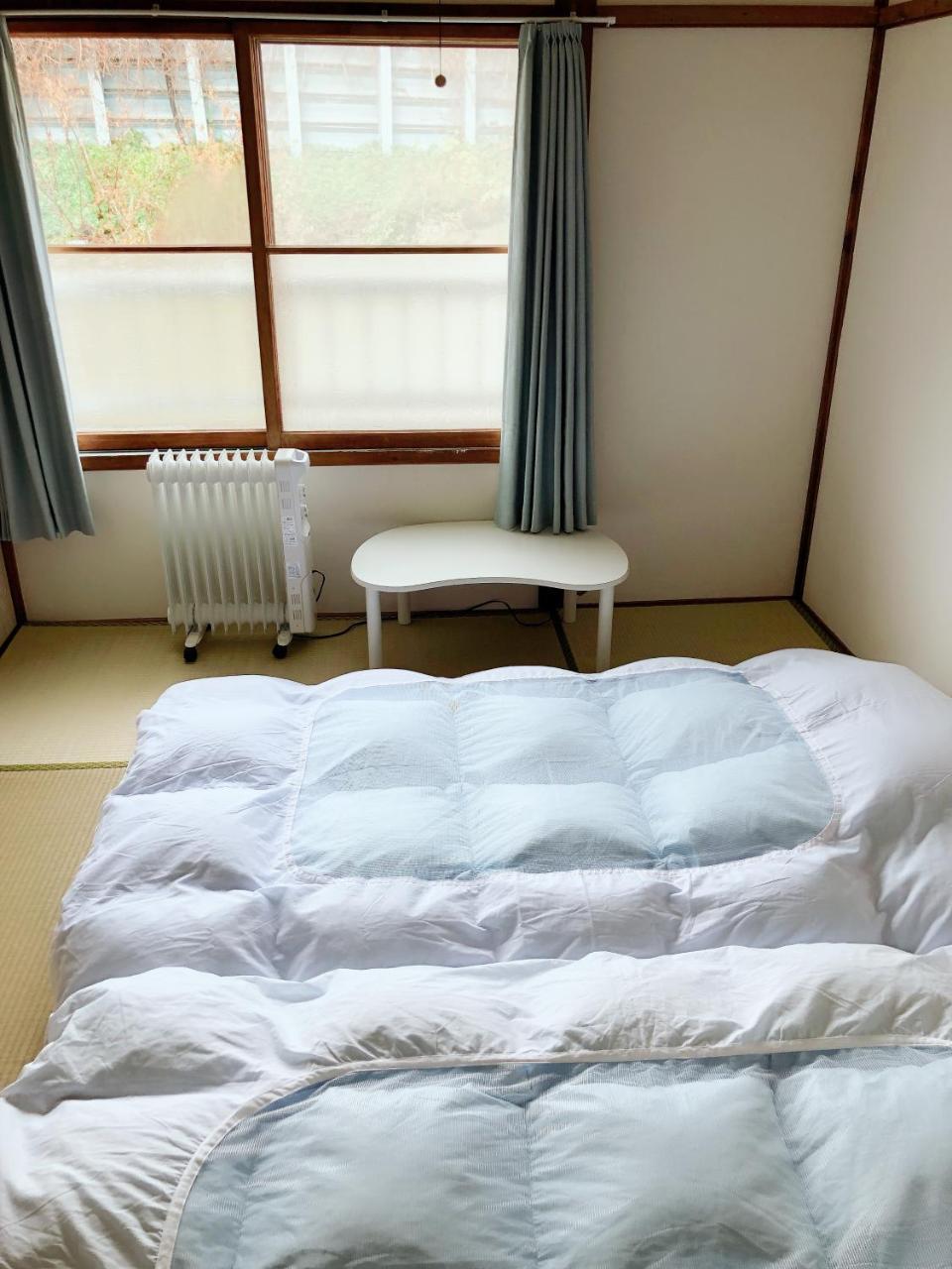 Guest House Ringo Отару Екстериор снимка
